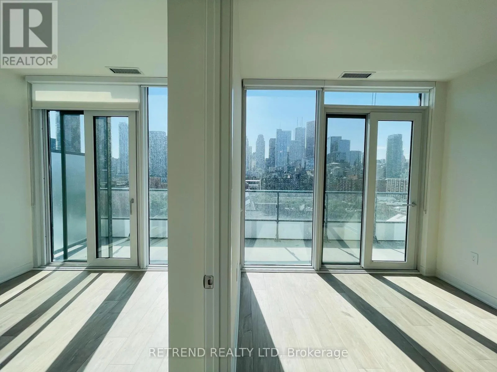 1050 - 121 LOWER SHERBOURNE STREET