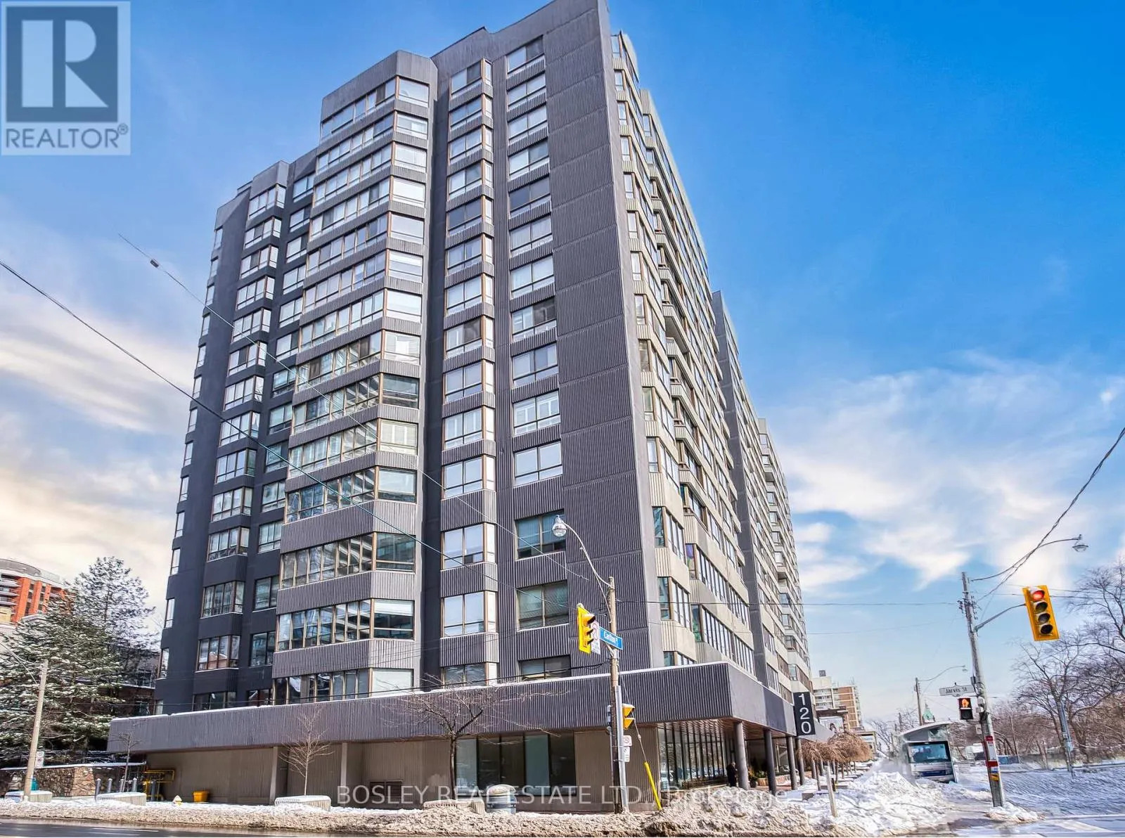 416 - 120 CARLTON STREET