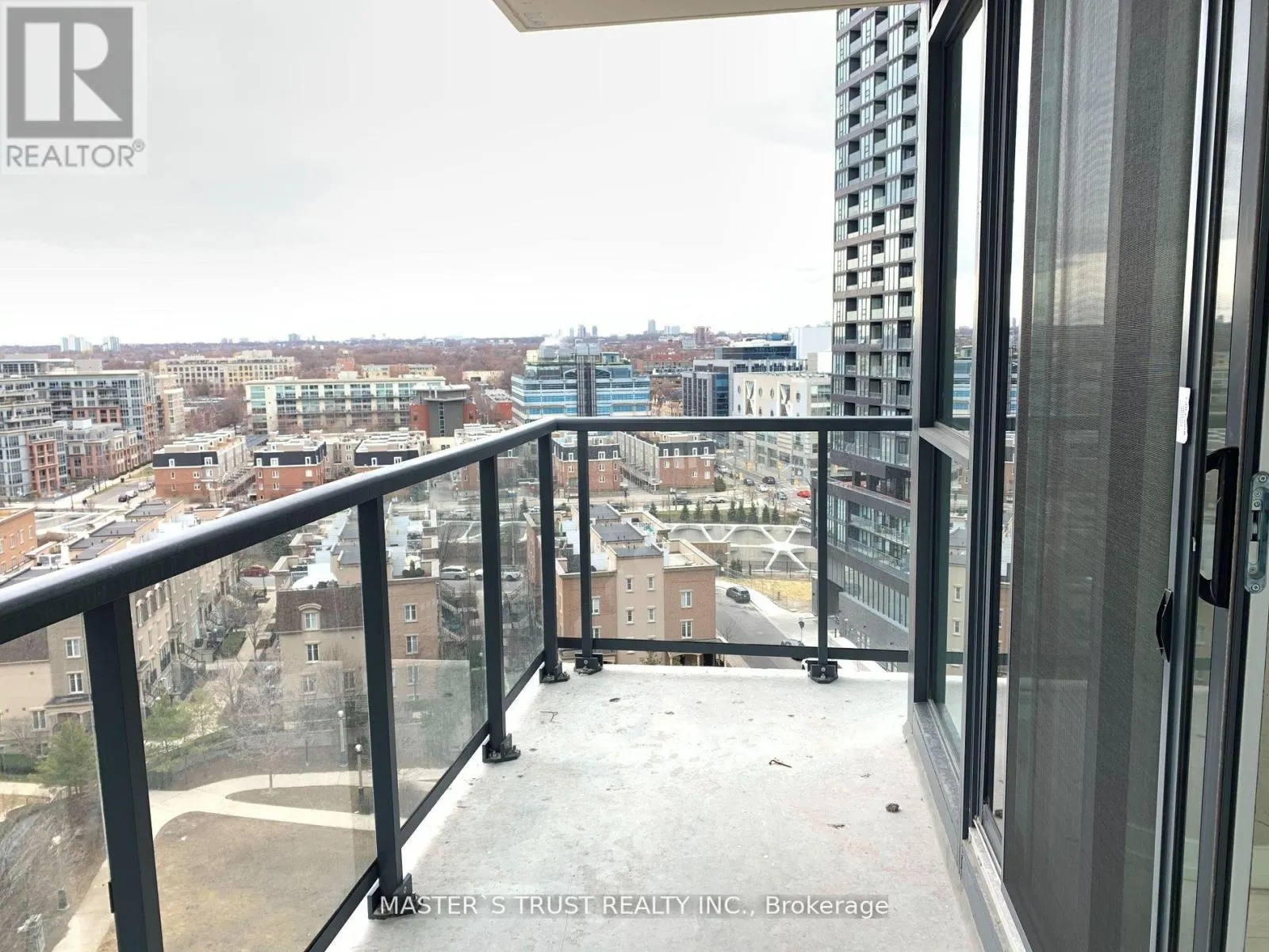 1109 - 49 EAST LIBERTY STREET