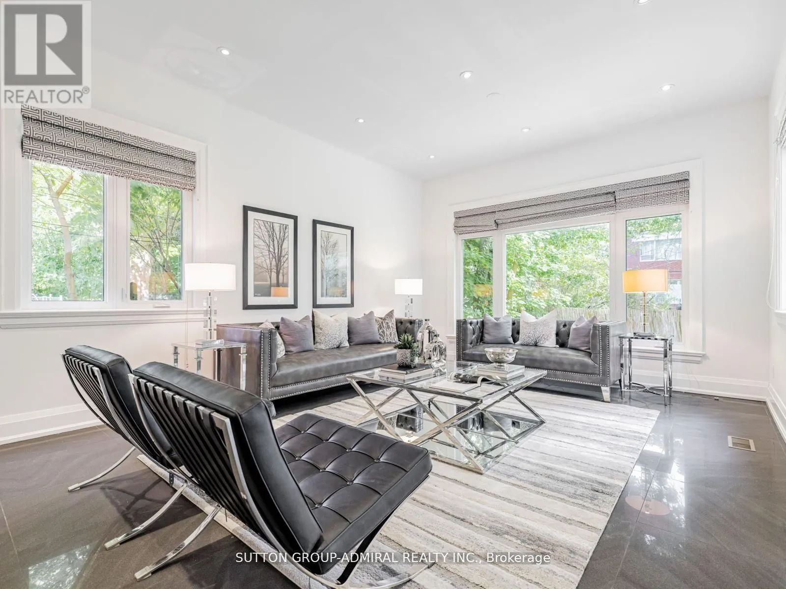 11 FRONTENAC AVENUE