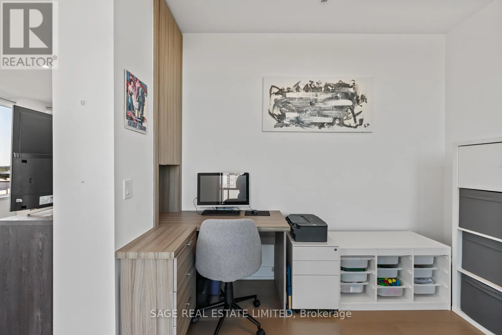 617 - 7 KENASTON GARDENS