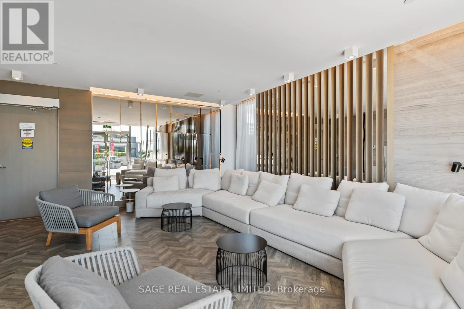 617 - 7 KENASTON GARDENS