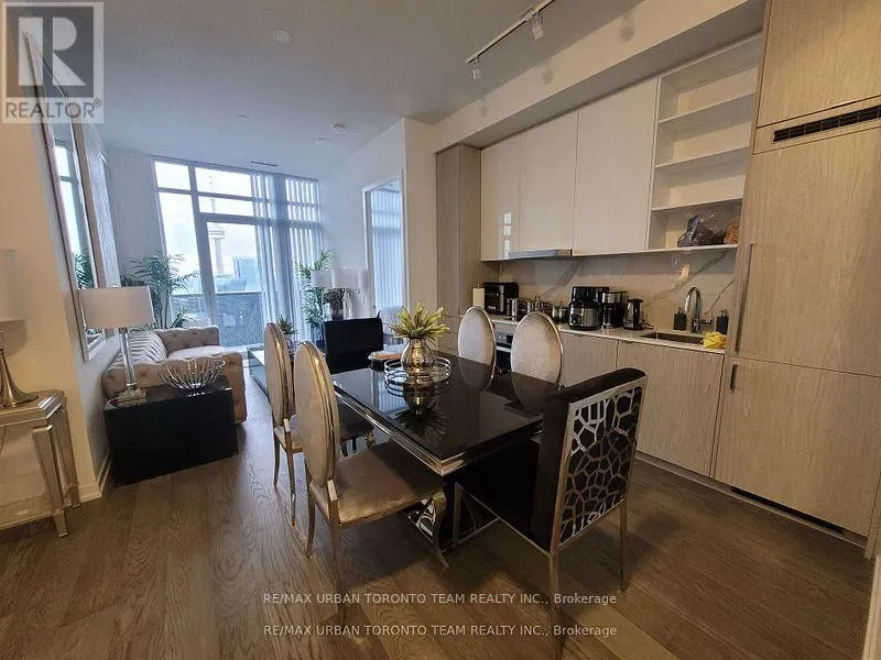 PH112 - 55 COOPER STREET