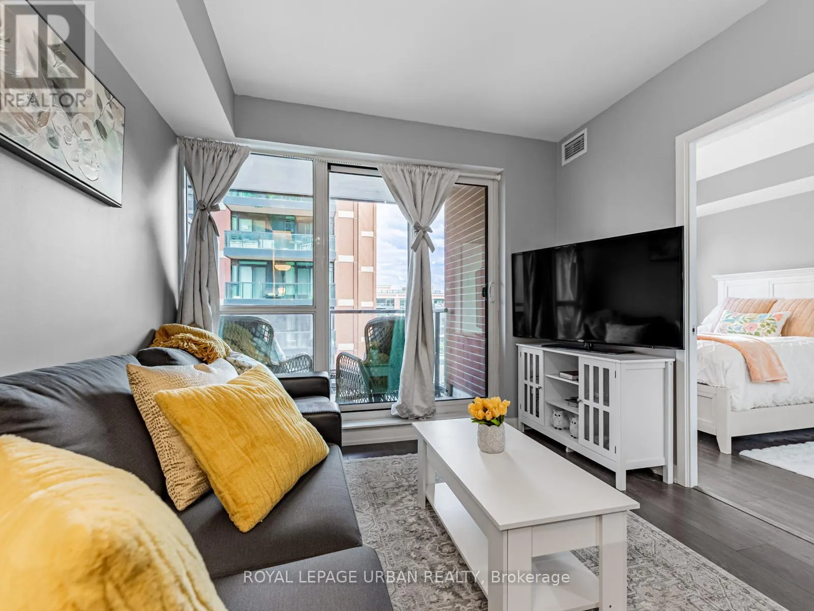 541 - 31 TIPPETT ROAD