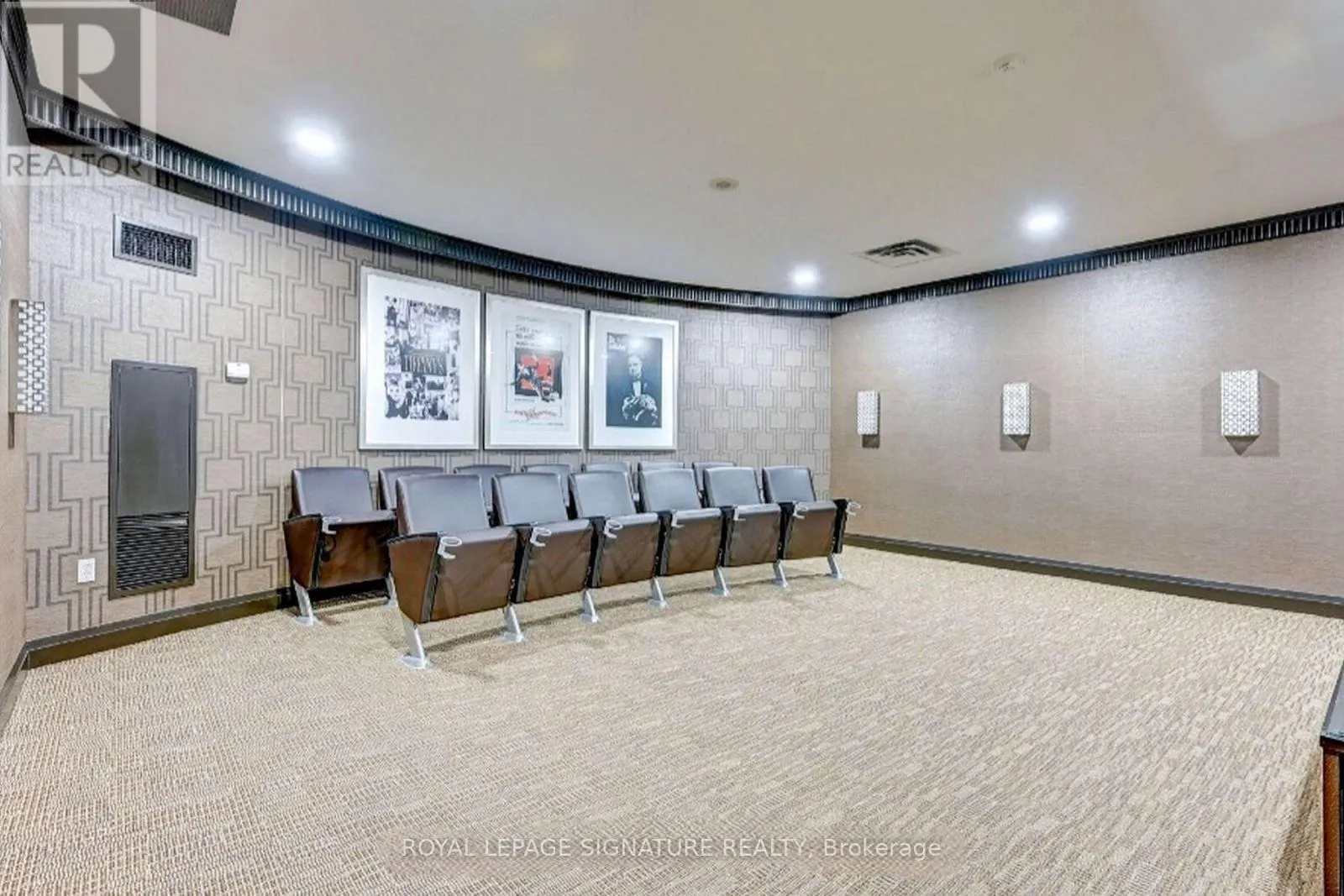 1002 - 8 REAN DRIVE