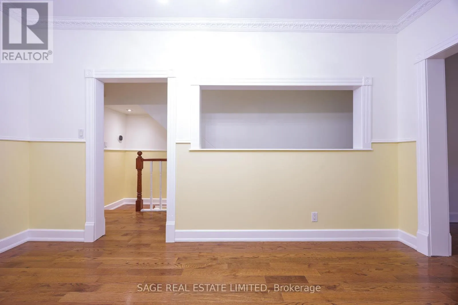 MAIN - 310 GLADSTONE AVENUE