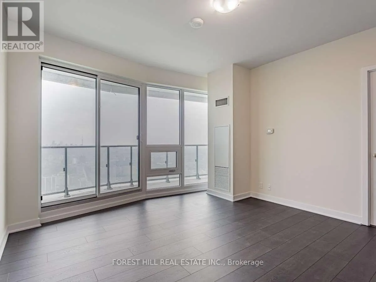 5702 - 2221 YONGE STREET
