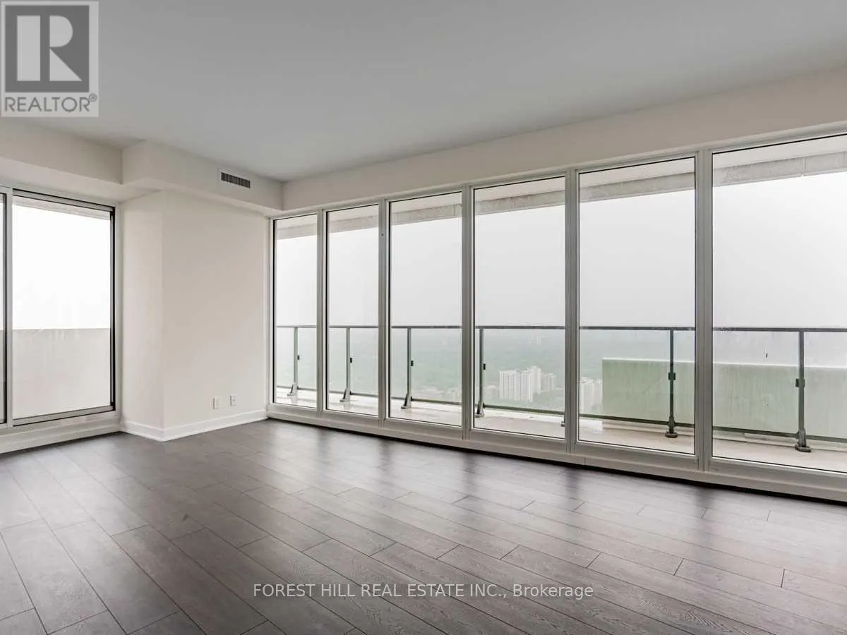 5702 - 2221 YONGE STREET