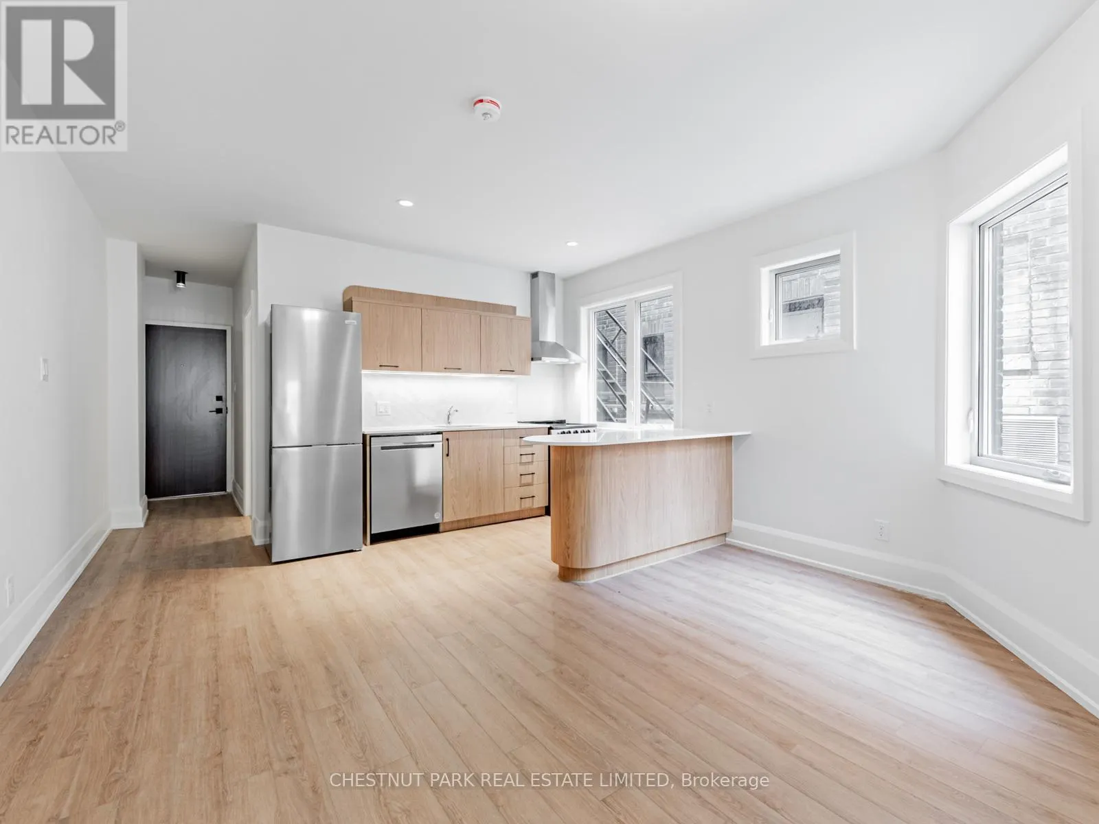 1 - 2528 YONGE STREET