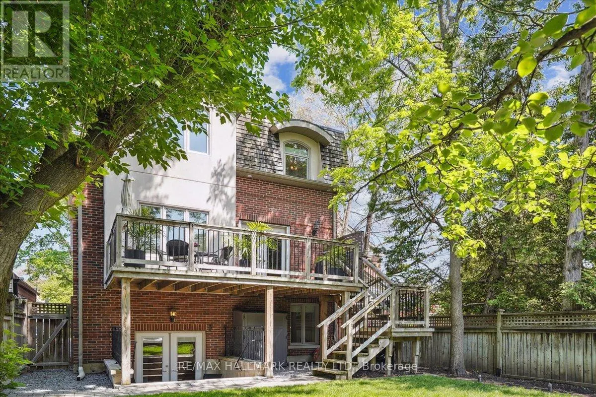 135 GLENVALE BOULEVARD