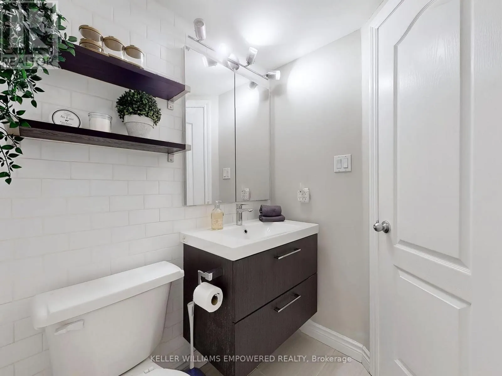701 - 7 SUDBURY STREET N