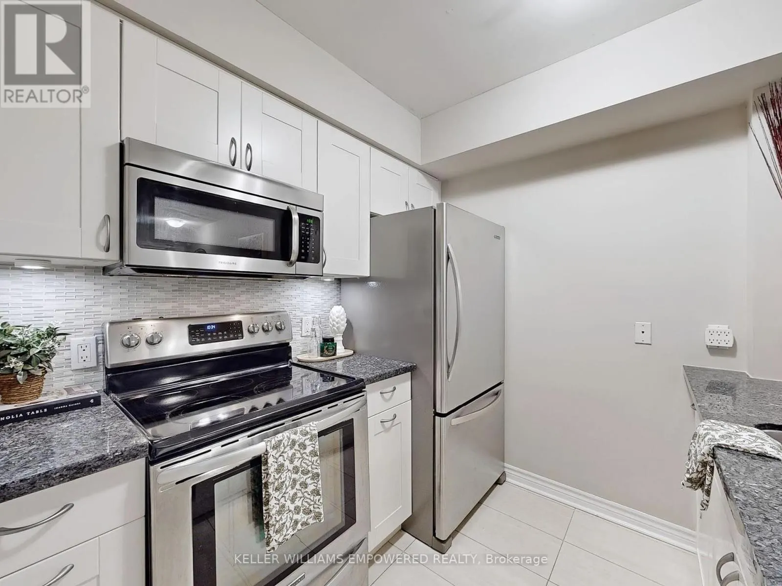 701 - 7 SUDBURY STREET N
