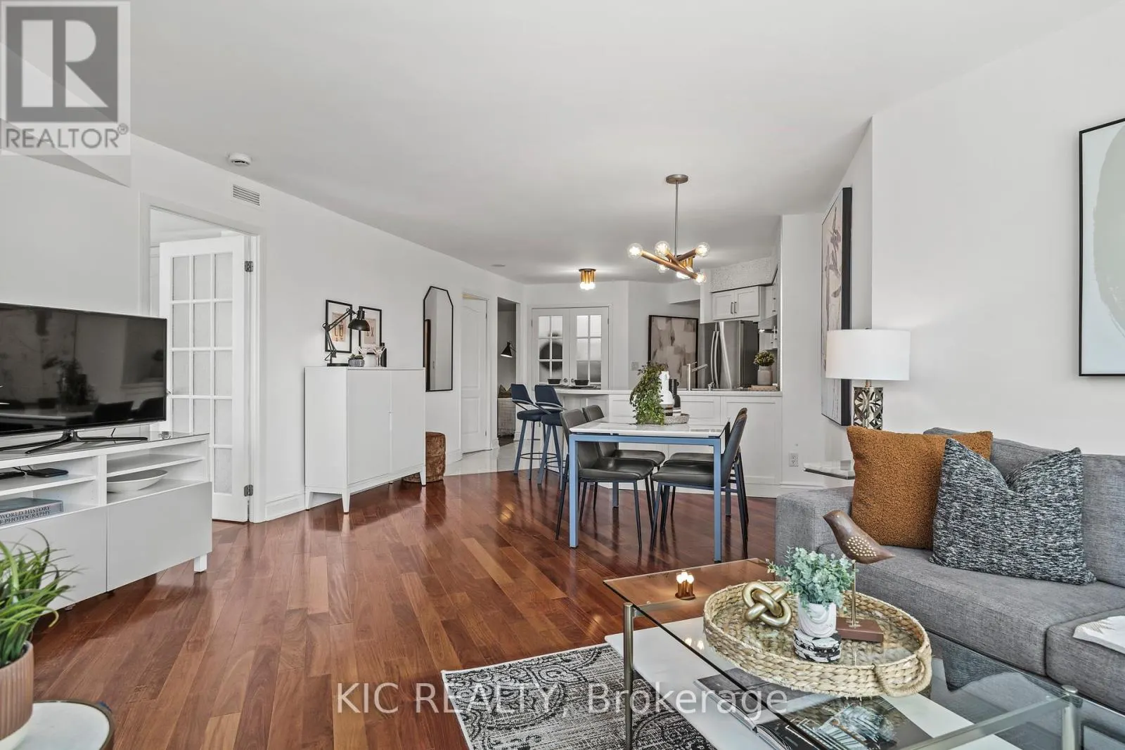 409 - 219 FORT YORK BOULEVARD