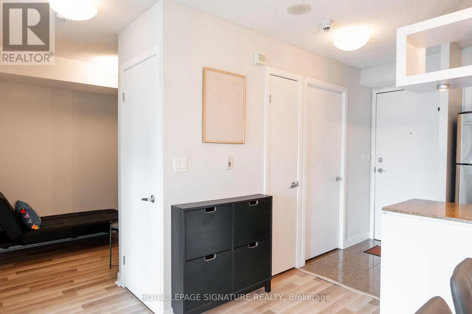 3011 - 81 NAVY WHARF COURT