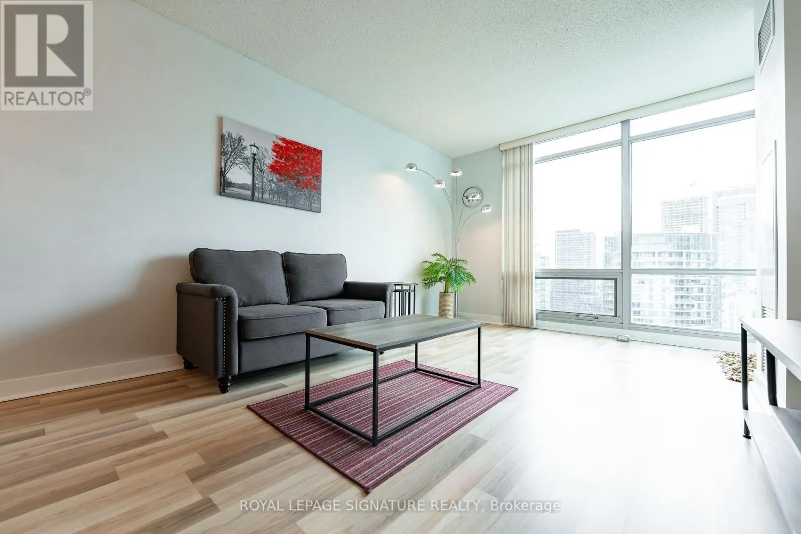 3011 - 81 NAVY WHARF COURT