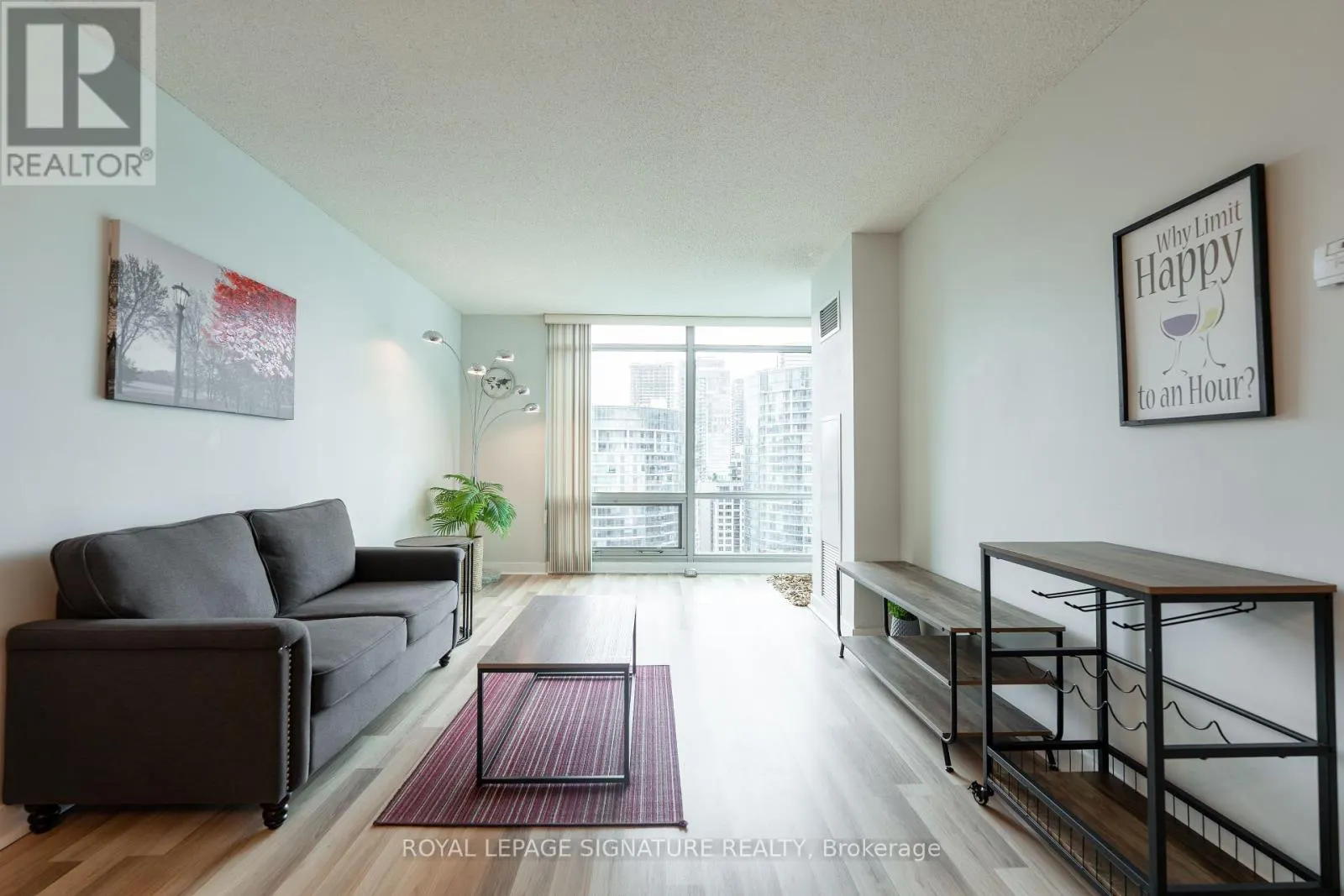 3011 - 81 NAVY WHARF COURT