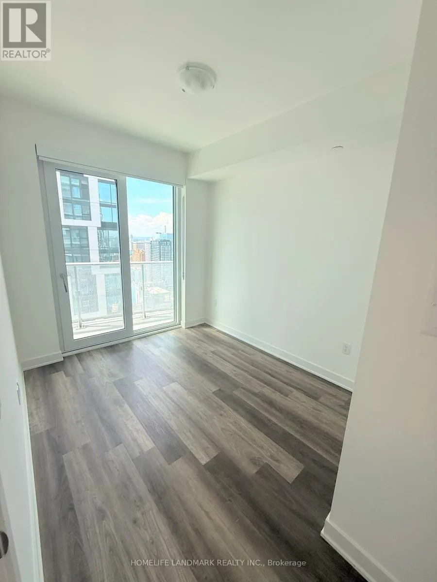 3712 - 100 DALHOUSIE STREET