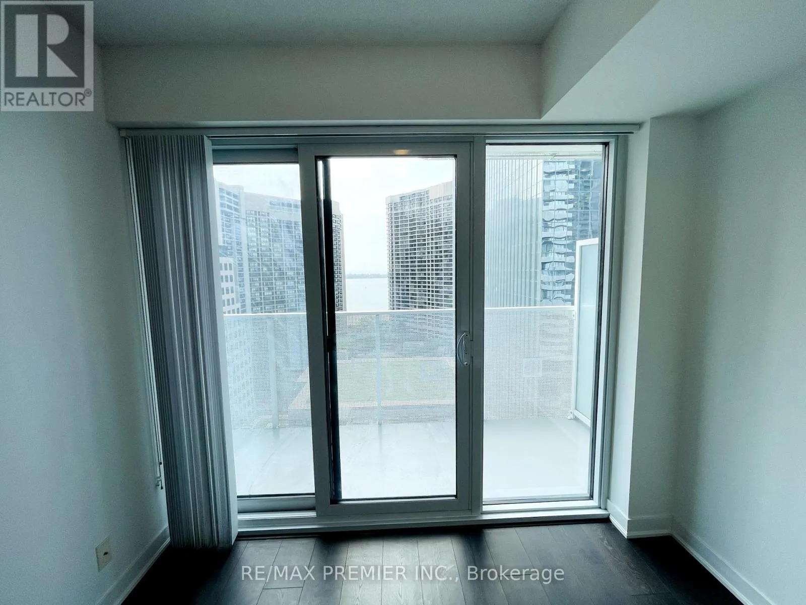 2008 - 88 HARBOUR STREET