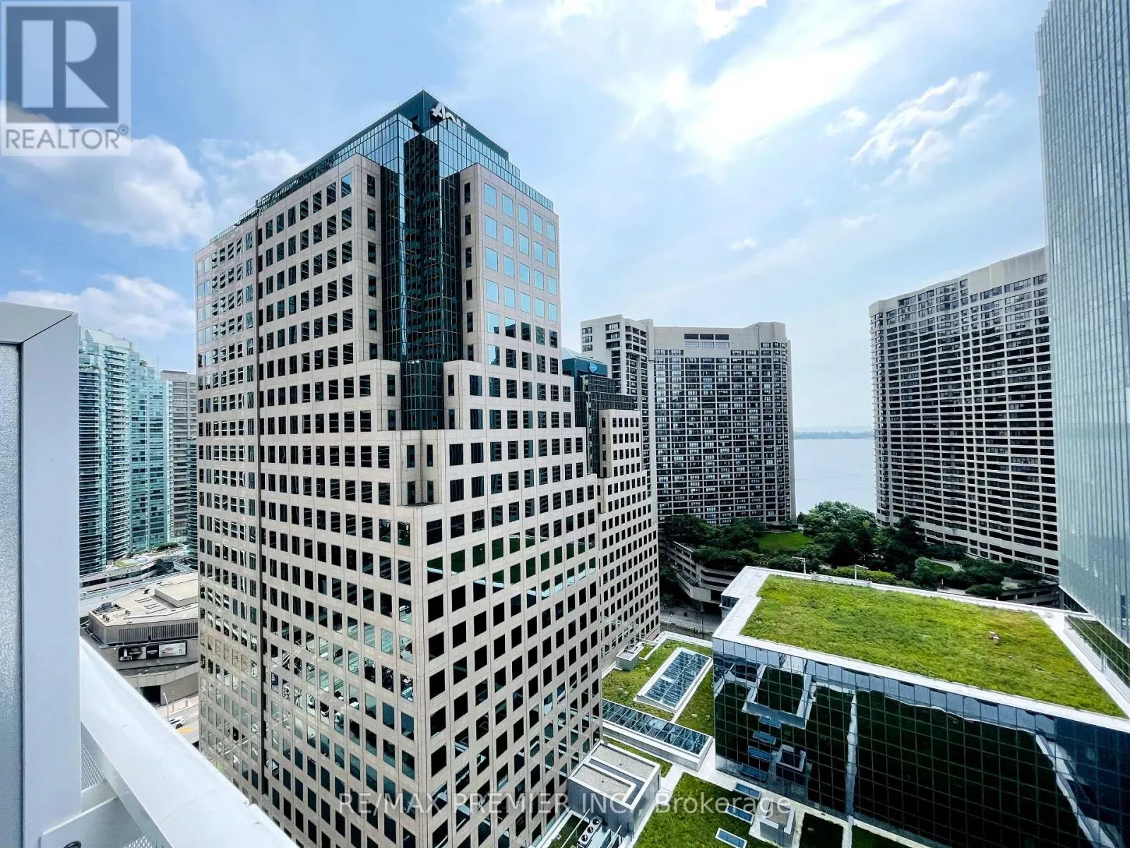 2008 - 88 HARBOUR STREET