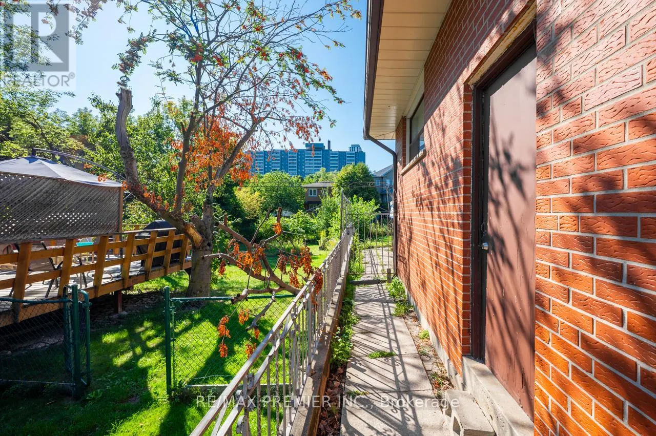 37 PATRICIA AVENUE