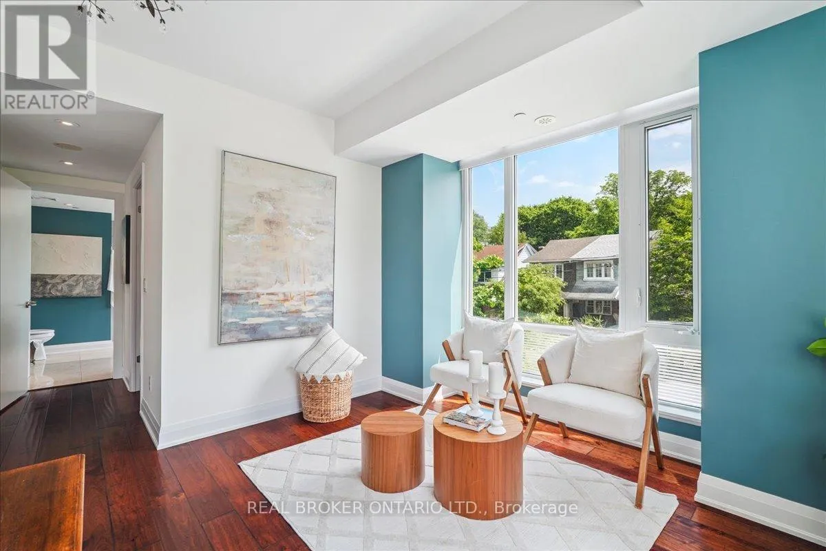 105 - 191 DUPLEX AVENUE