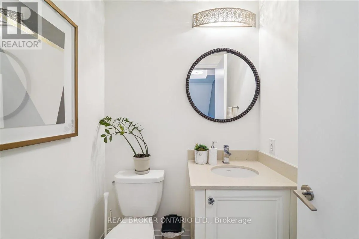 105 - 191 DUPLEX AVENUE