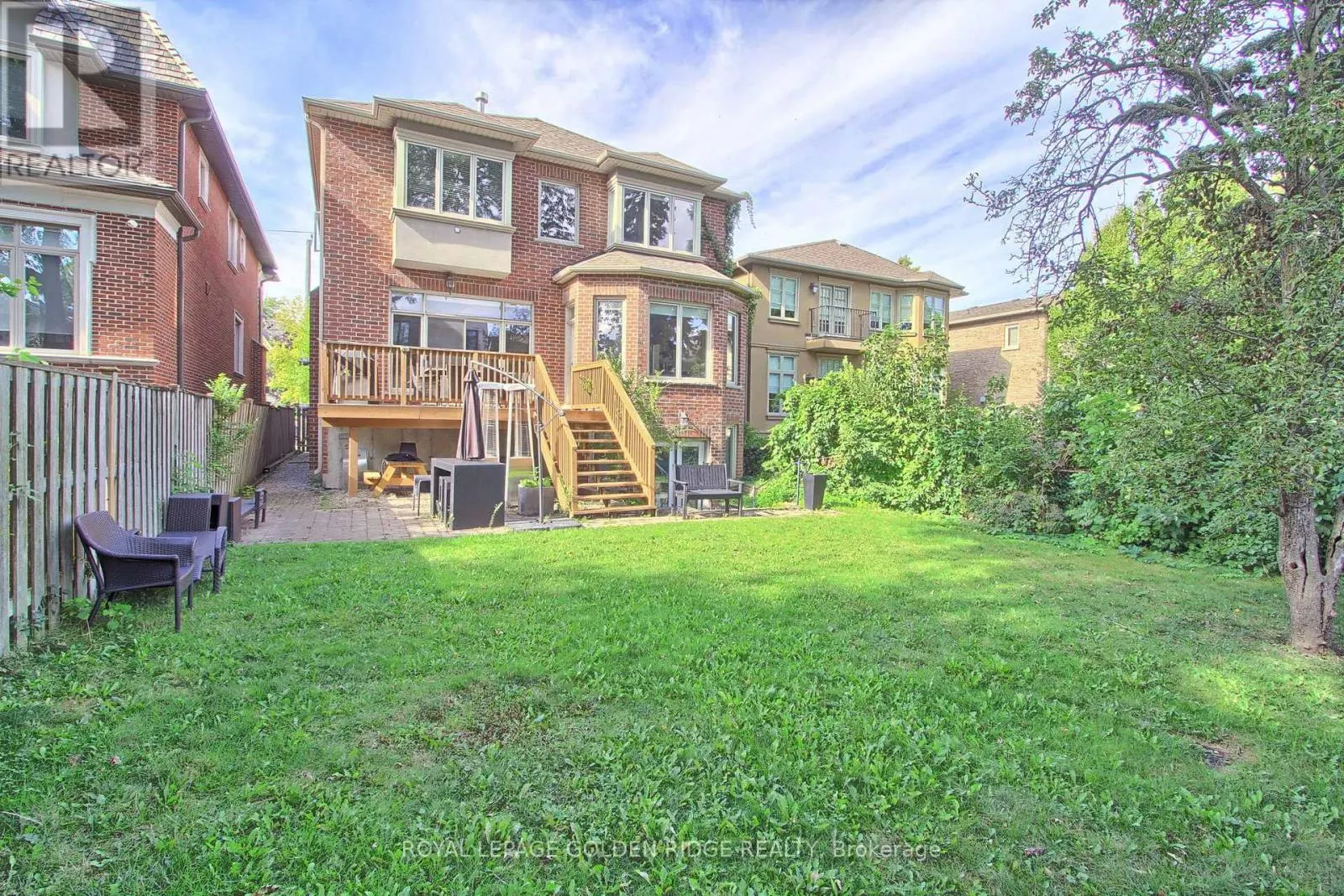 99 BANNOCKBURN AVENUE