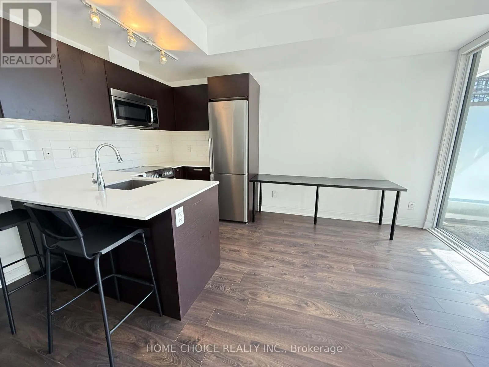 1405 - 42 CHARLES STREET E