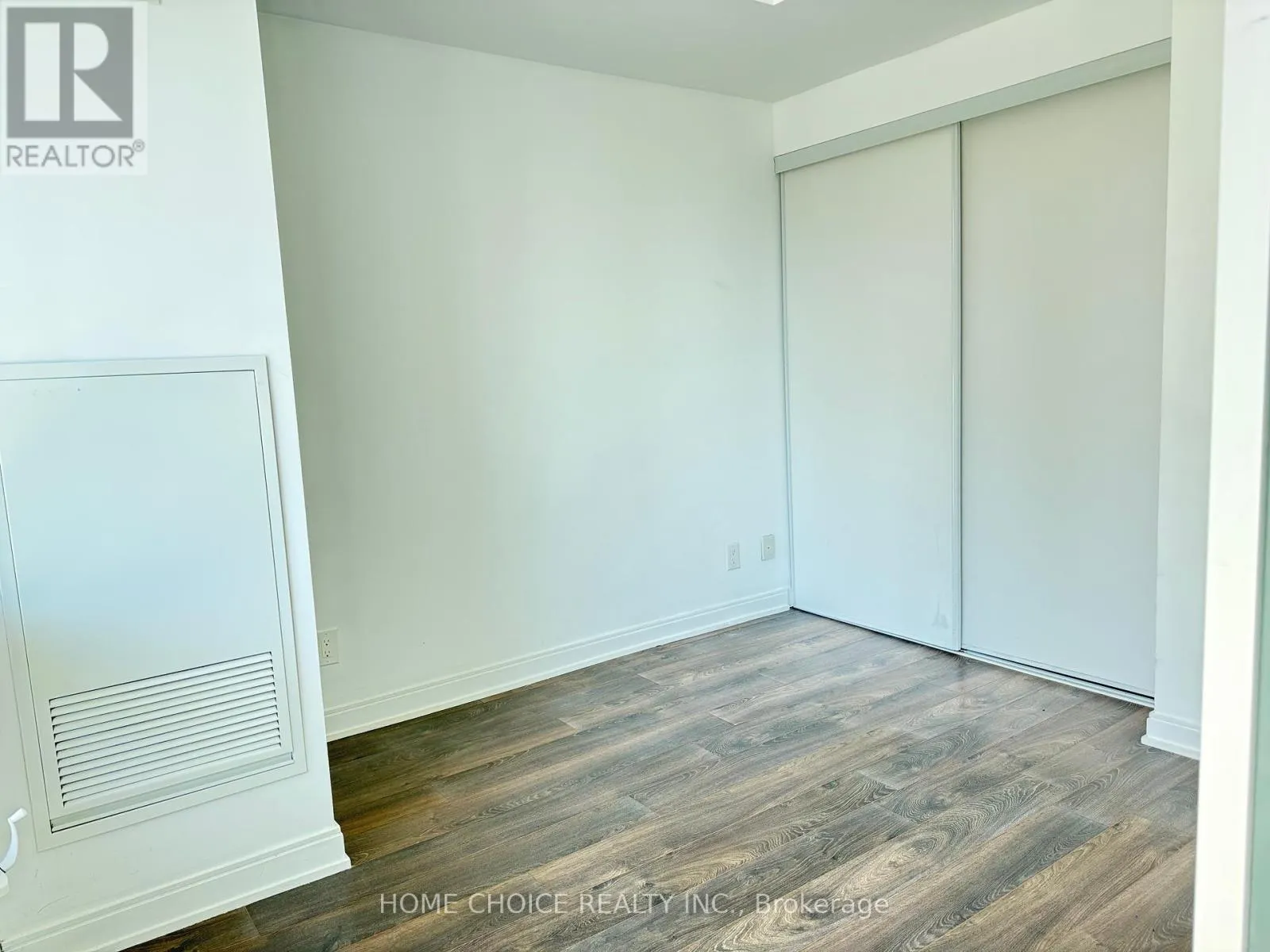 1405 - 42 CHARLES STREET E