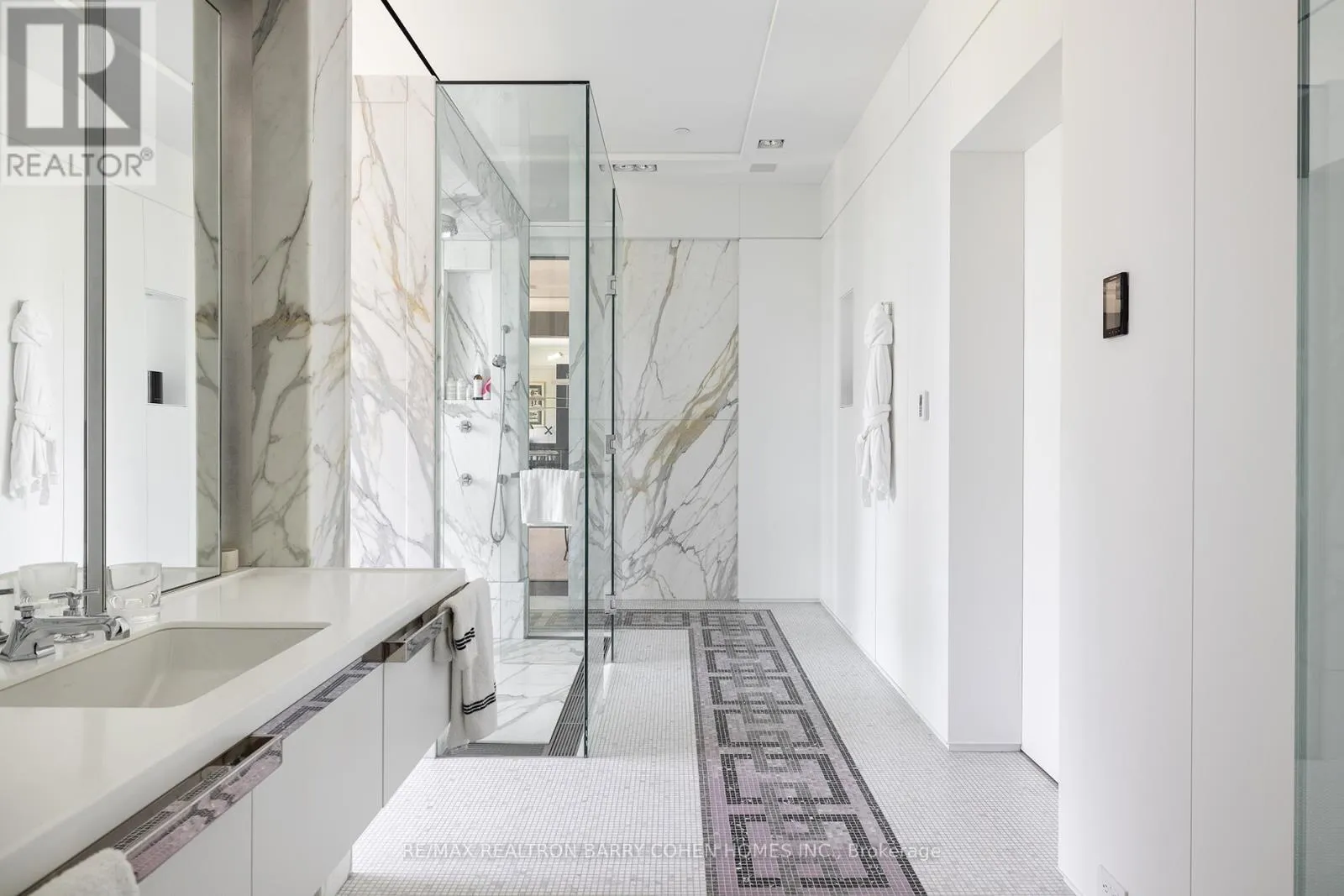 17 ARDWOLD GATE