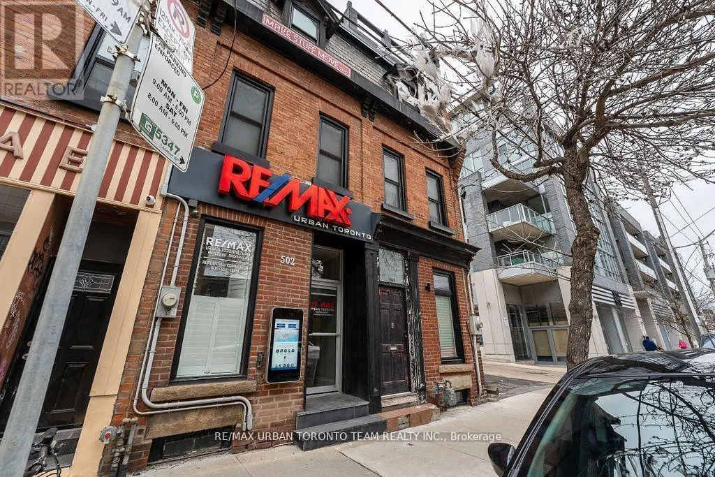 502 KING STREET E