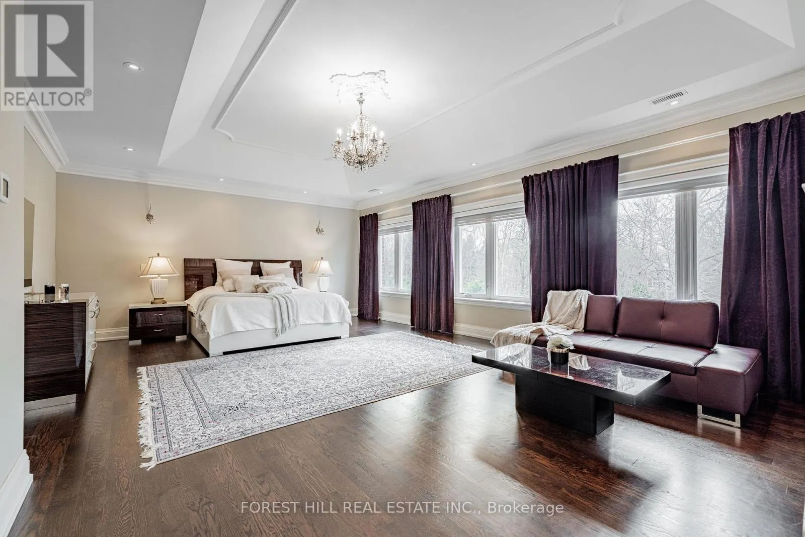60 HAWKSBURY DRIVE