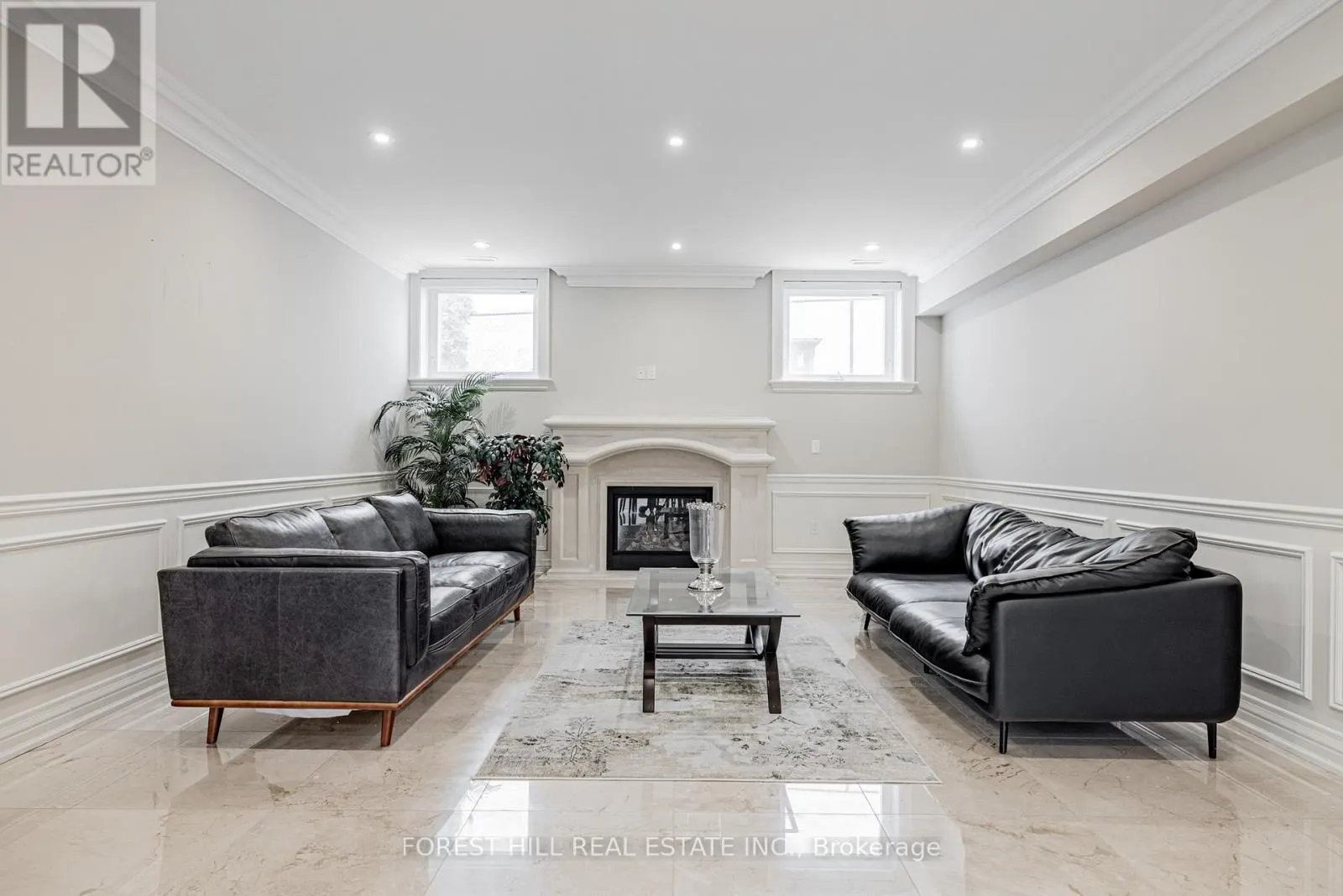 60 HAWKSBURY DRIVE