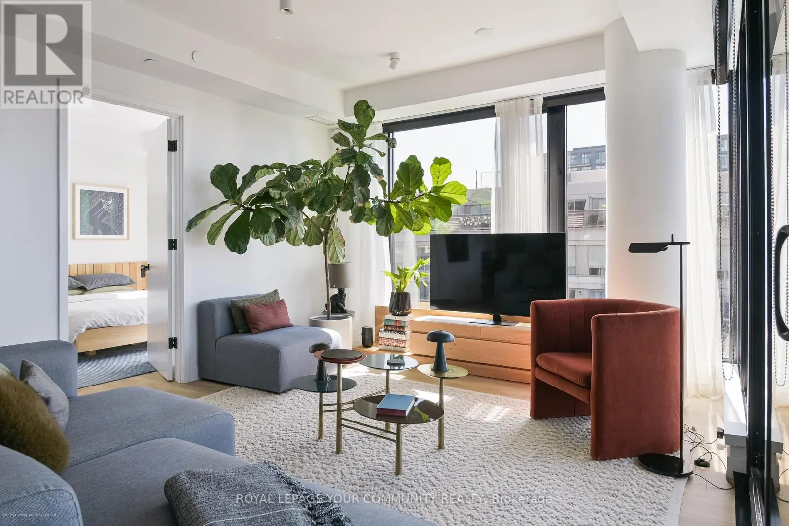 612 - 505 RICHMOND STREET W