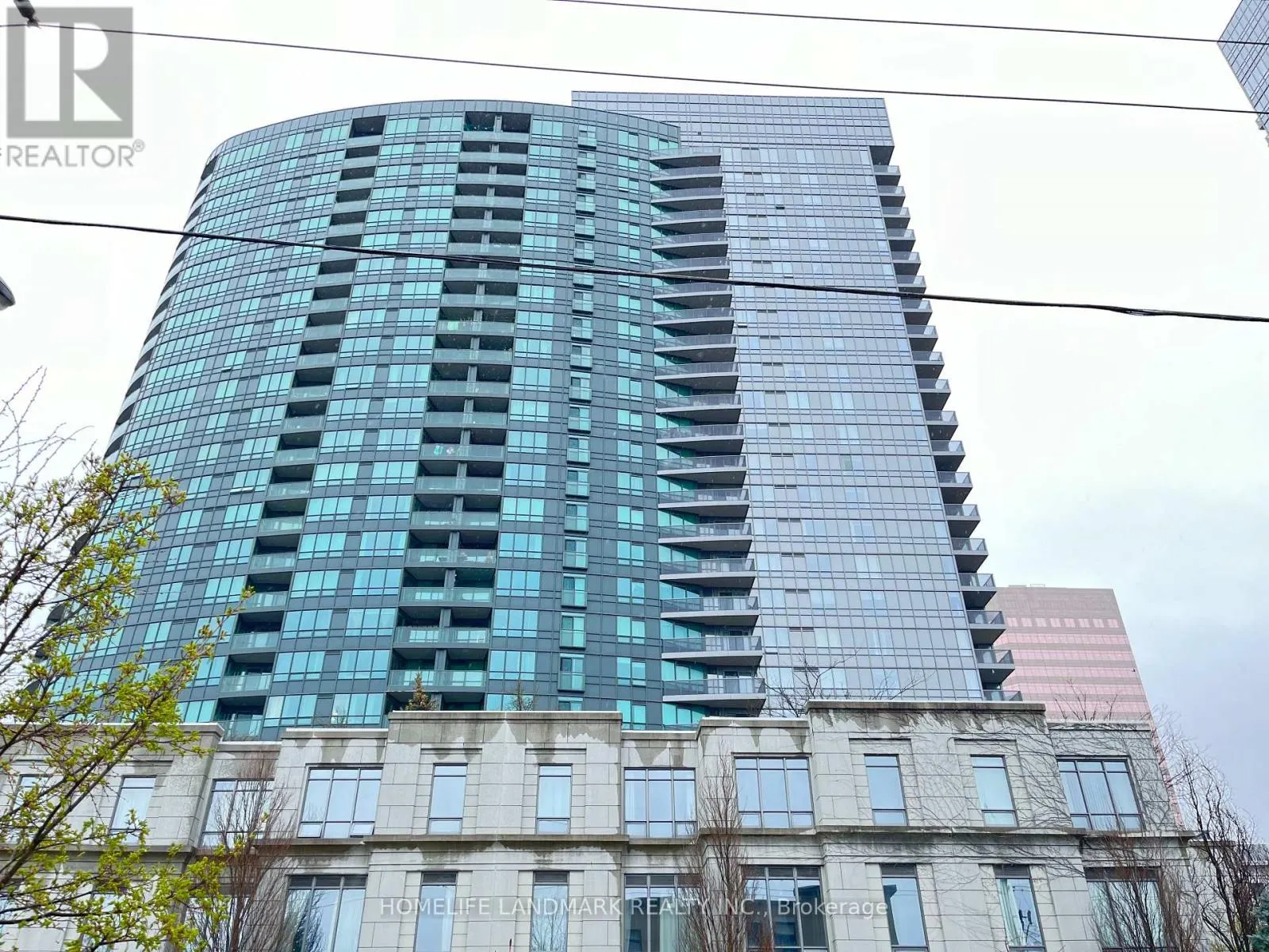 1123 - 25 GREENVIEW AVENUE