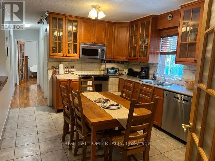 MAIN FL - 15 LYNNHAVEN ROAD