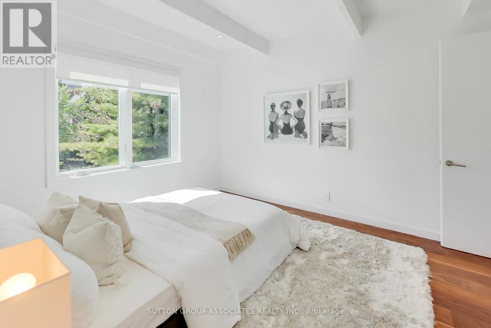 83 PINEWOOD AVENUE