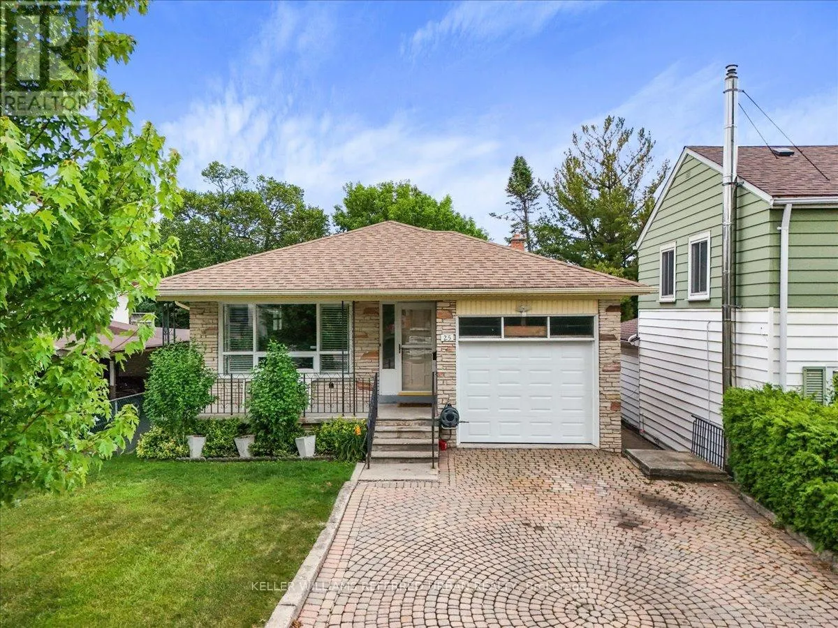 25 FARRELL AVENUE
