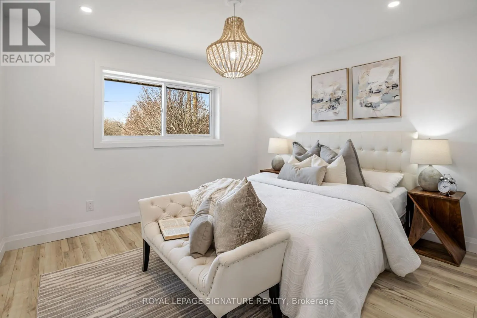 181 BROADLANDS BOULEVARD