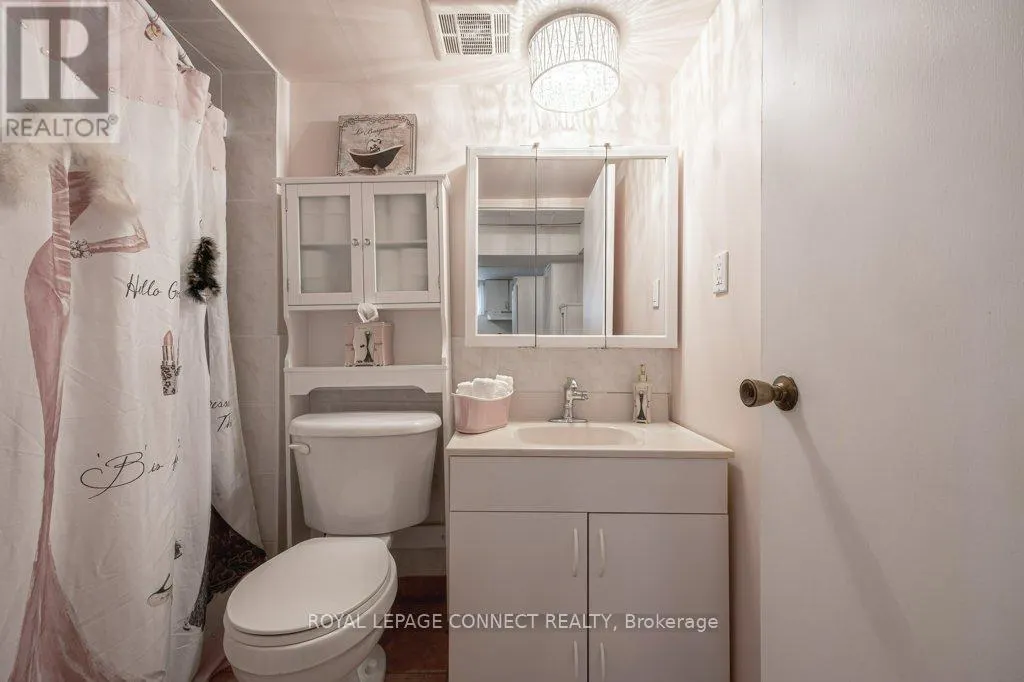 2 AILSA CRAIG COURT