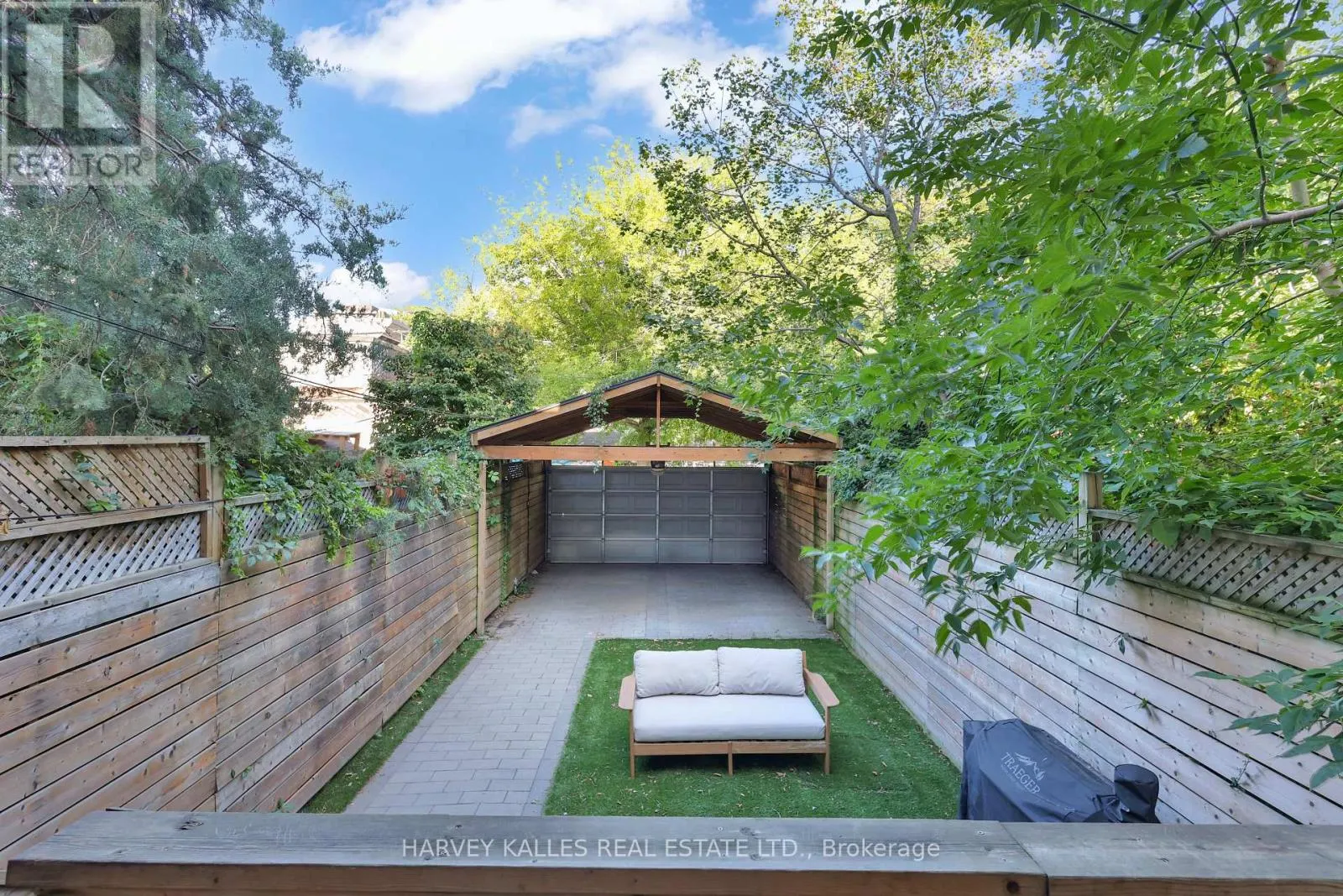 257 BORDEN STREET