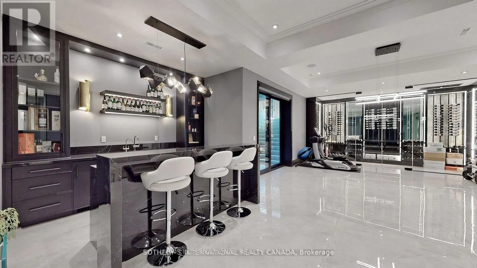 101 DUNLOE ROAD