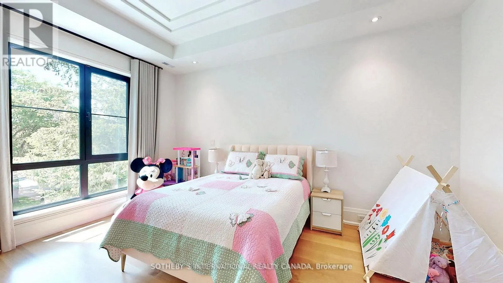 101 DUNLOE ROAD