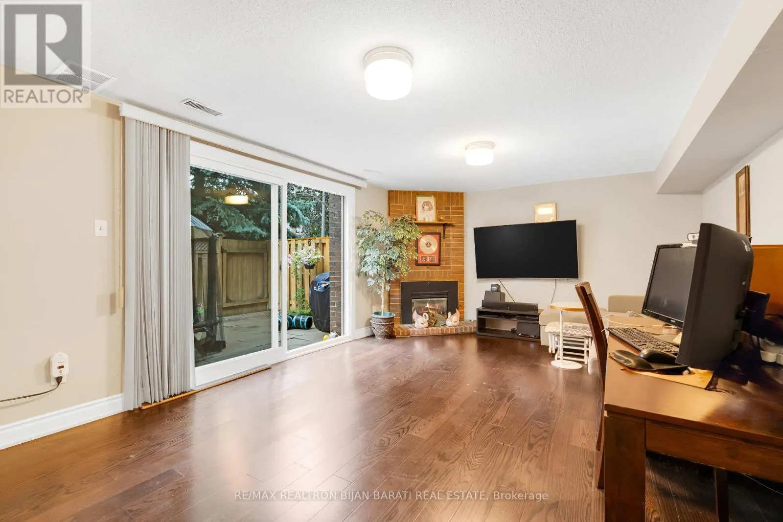 105 GYPSY ROSEWAY