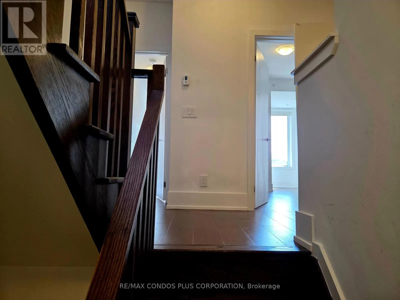 9 - 270 DAVENPORT ROAD