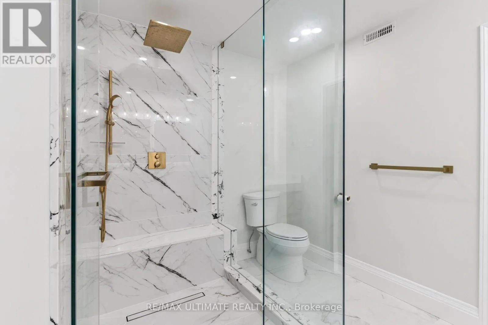 1 VERSAILLES COURT