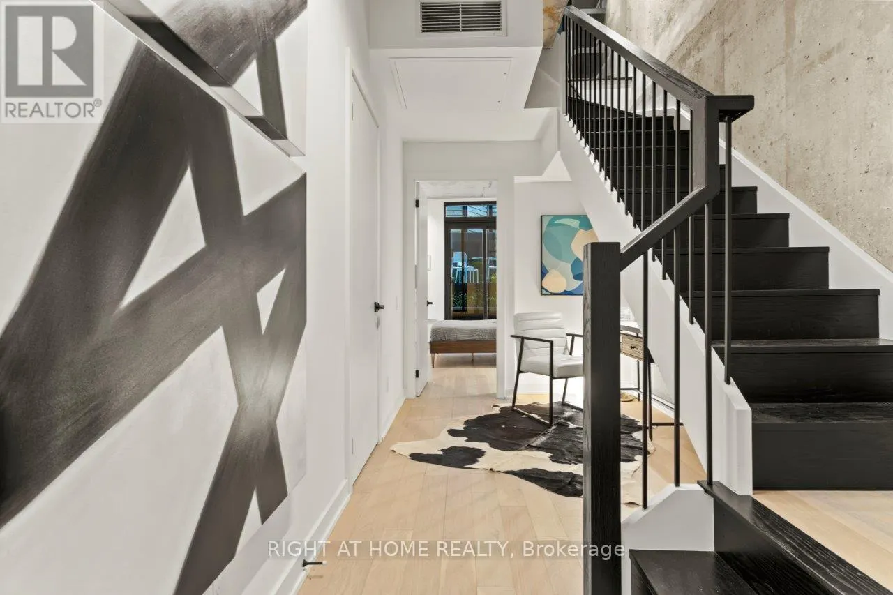 25 - 12 DERVOCK CRESCENT