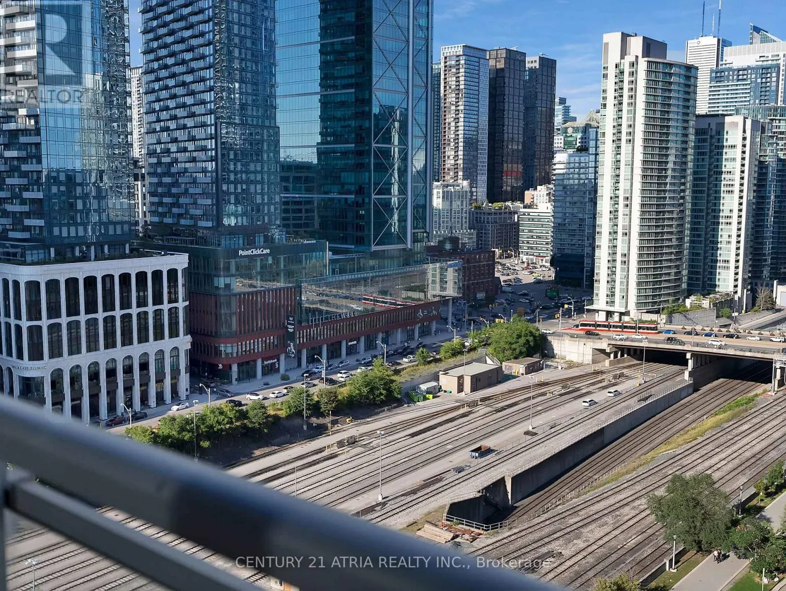 2103 - 15 ICEBOAT TERRACE