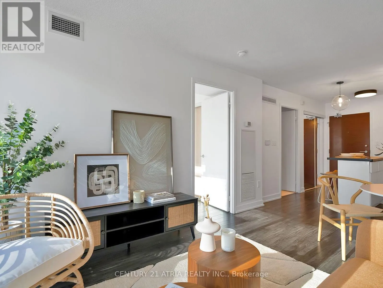2103 - 15 ICEBOAT TERRACE