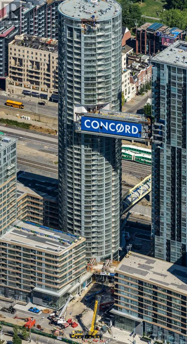 3201 - 15 ICEBOAT TERRACE
